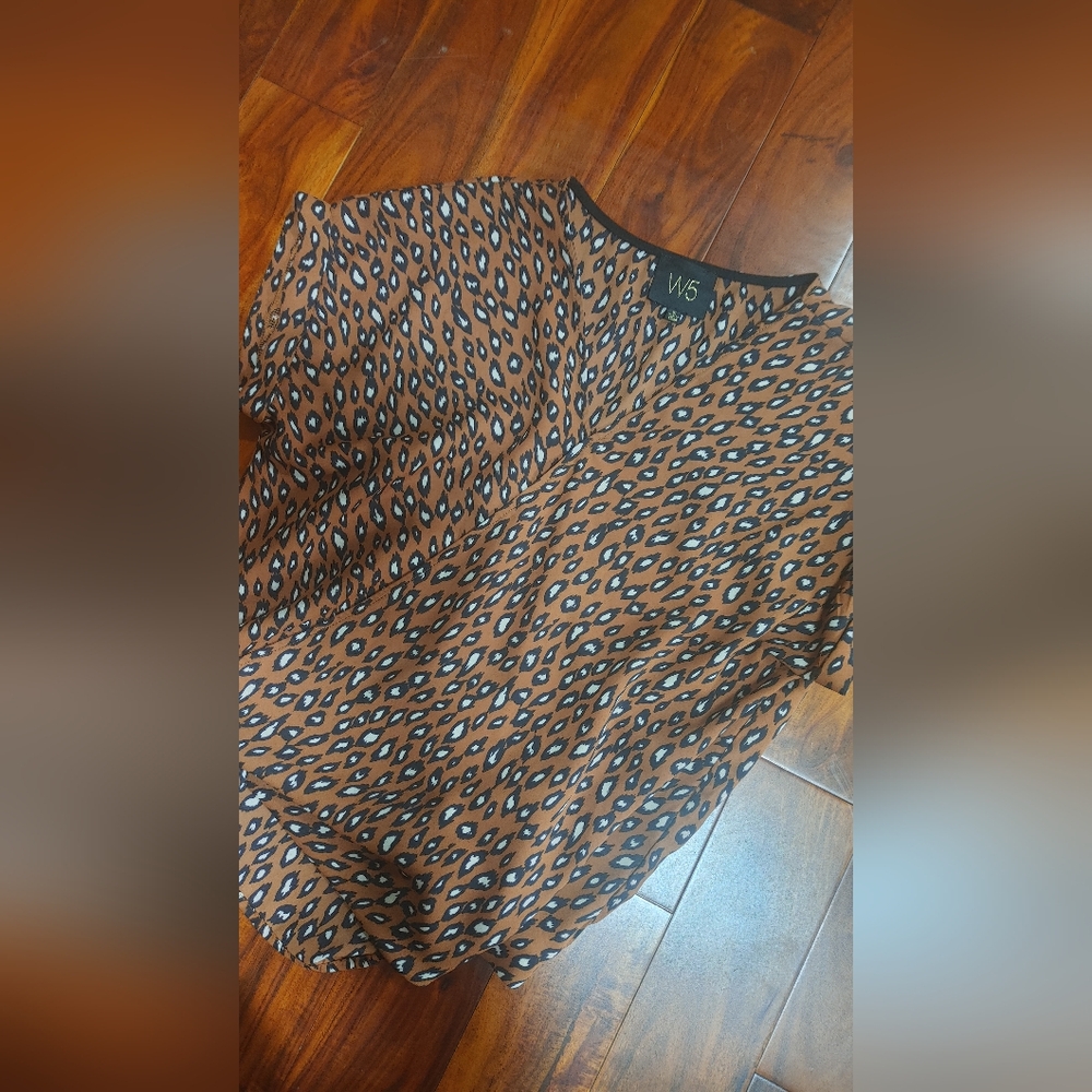 Brown and Black Animal Print Patterned Flowy Blouse xS